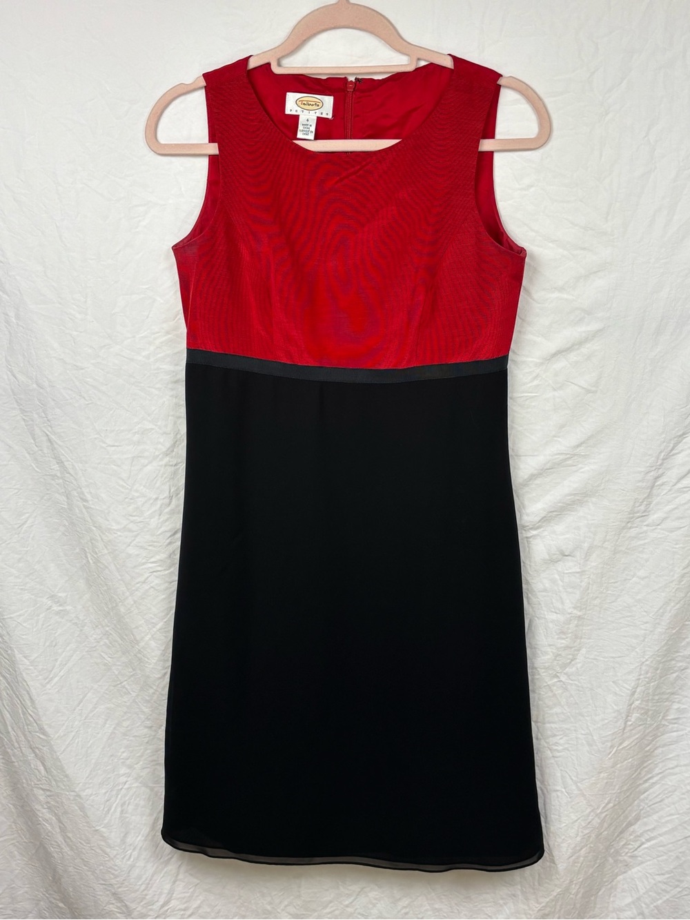 Talbots petites women’s 4 Red and Black Sleeveless Sheath Dress
